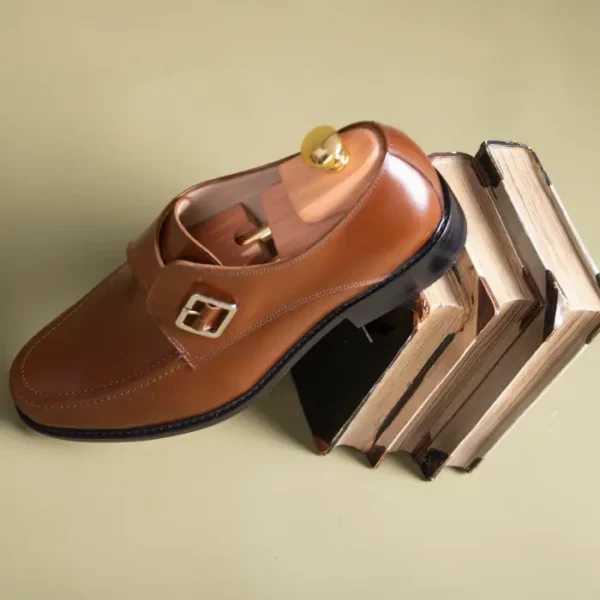 Monk Strap Merlin habano box 4